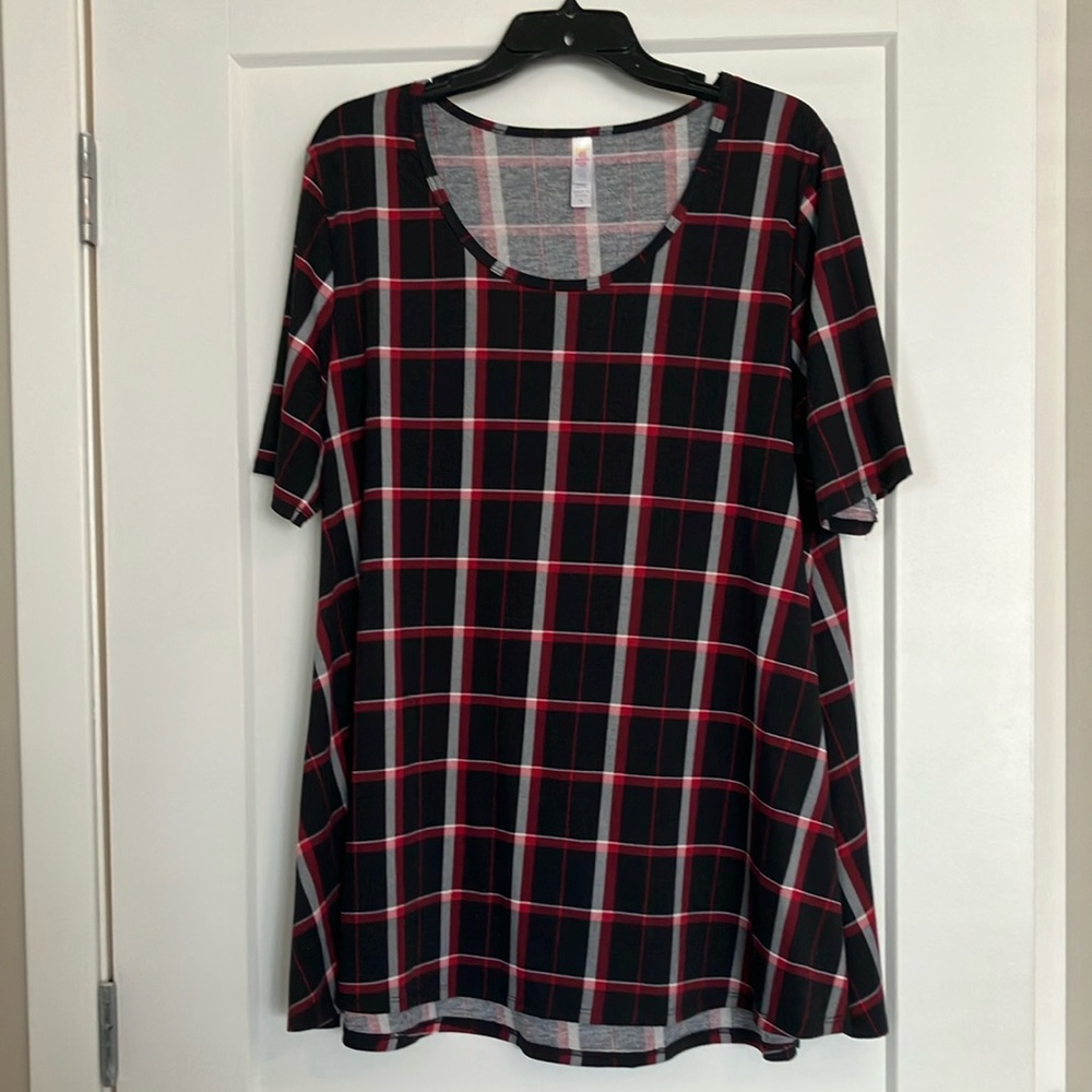 Lularoe Plaid Perfect T